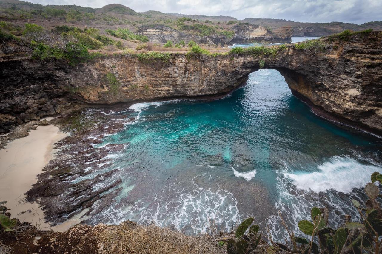 Penida Krusty Hill By Ecommerceloka